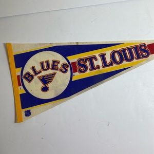 Vintage 80s NHL St Louis Blues Pennant